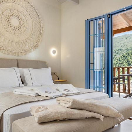 Tellion Suites Áyios Nikítas Екстериор снимка
