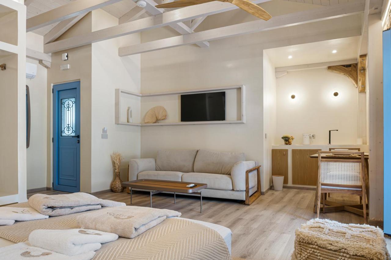 Tellion Suites Áyios Nikítas Екстериор снимка