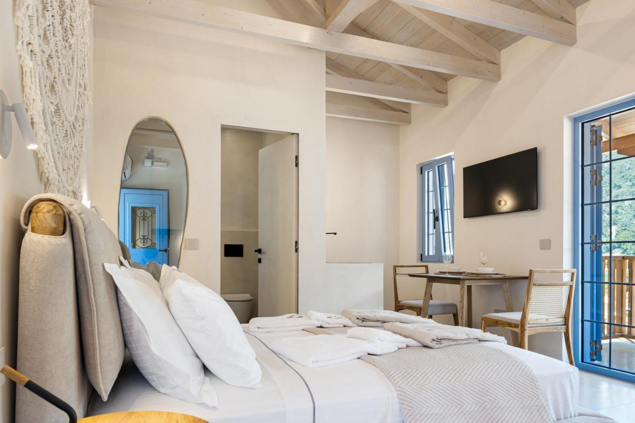 Tellion Suites Áyios Nikítas Екстериор снимка