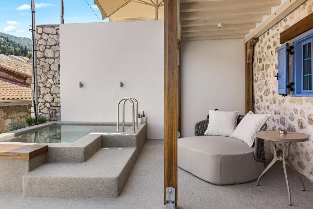 Tellion Suites Áyios Nikítas Екстериор снимка