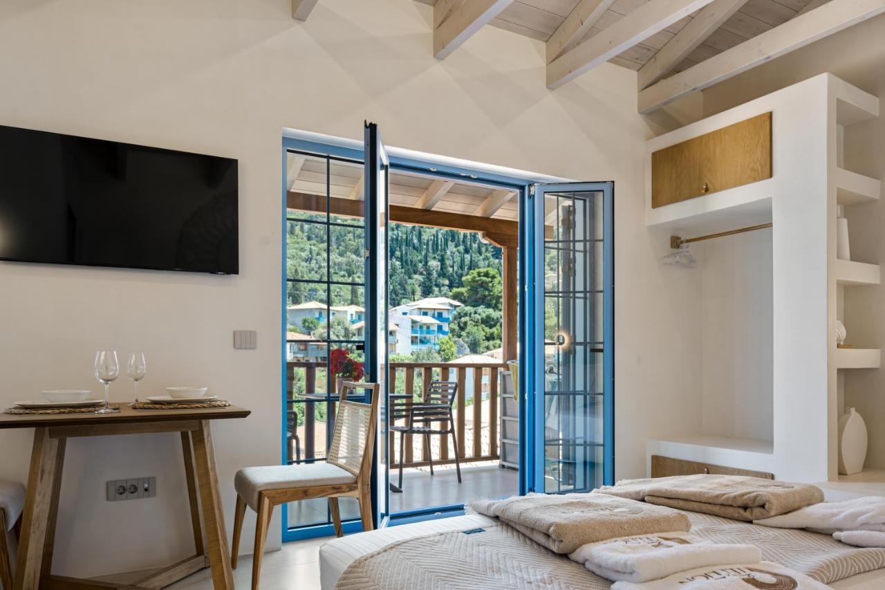 Tellion Suites Áyios Nikítas Екстериор снимка