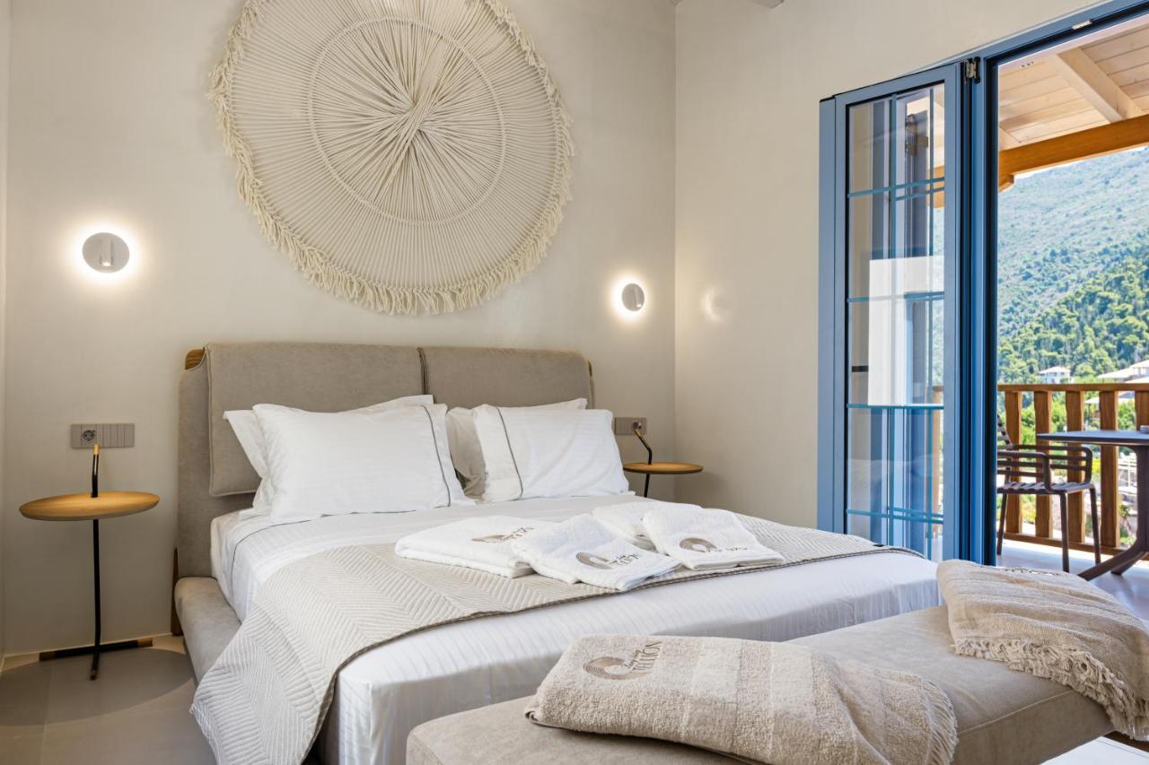 Tellion Suites Áyios Nikítas Екстериор снимка
