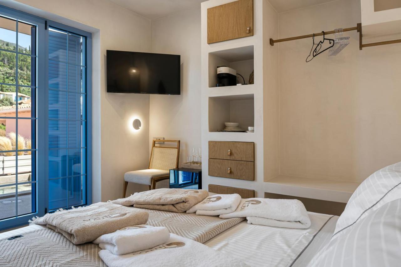 Tellion Suites Áyios Nikítas Екстериор снимка